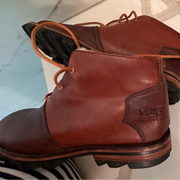 Men’s Chukka boots by UGG Australia, us sz 11 - Picture 3 of 7